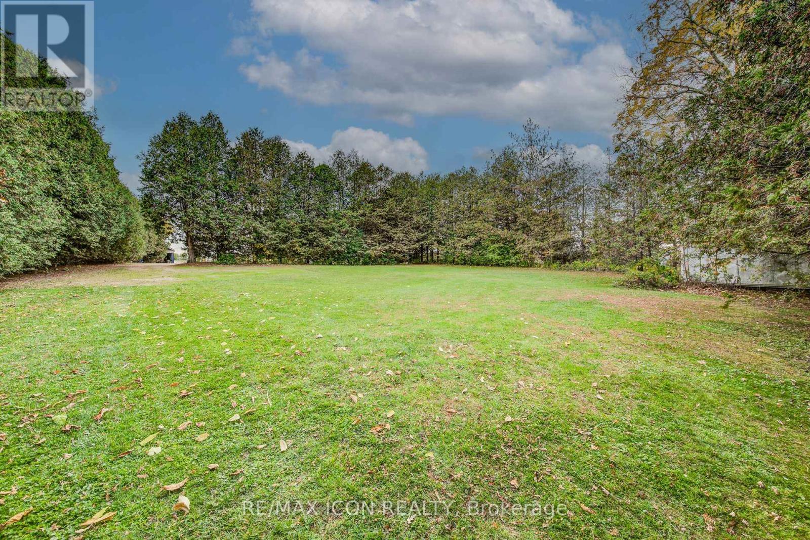 1301 Lobsinger Line, Woolwich, Ontario  N2J 4G8 - Photo 41 - X12488678