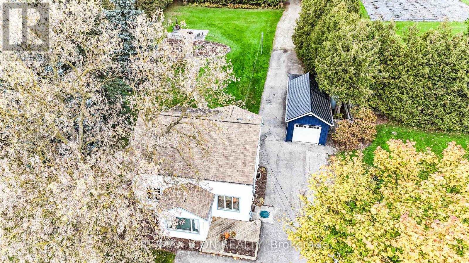 1301 Lobsinger Line, Woolwich, Ontario  N2J 4G8 - Photo 43 - X12488678