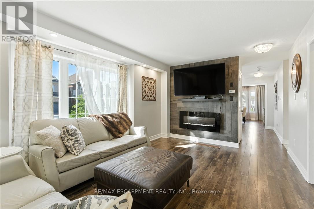 7764 Sycamore Drive, Niagara Falls, Ontario  L2H 0N6 - Photo 12 - X12488738