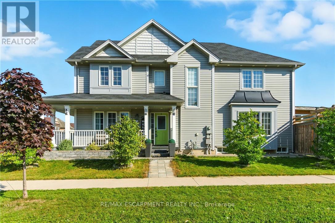 7764 Sycamore Drive, Niagara Falls, Ontario  L2H 0N6 - Photo 3 - X12488738