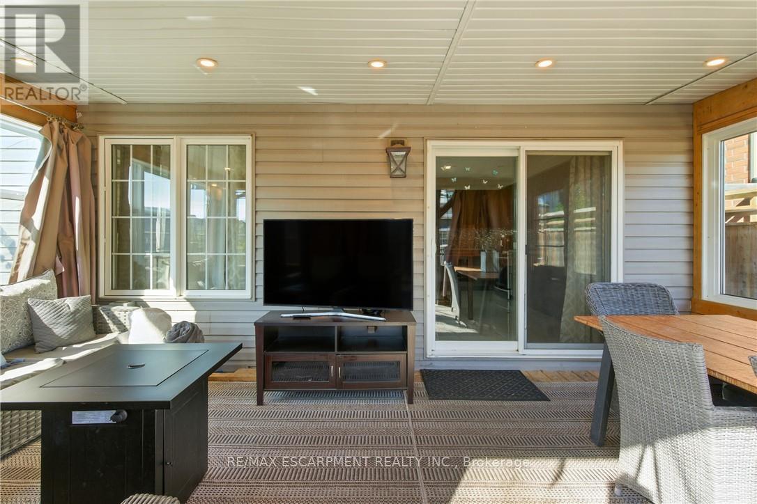 7764 Sycamore Drive, Niagara Falls, Ontario  L2H 0N6 - Photo 42 - X12488738