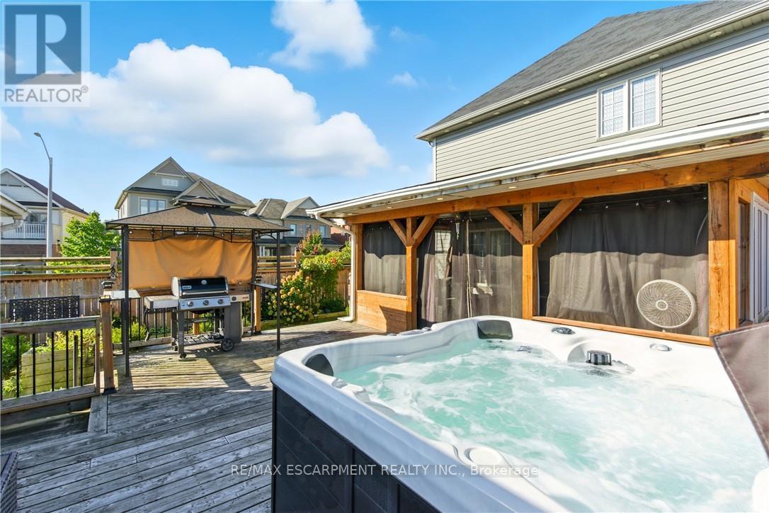 7764 Sycamore Drive, Niagara Falls, Ontario  L2H 0N6 - Photo 45 - X12488738