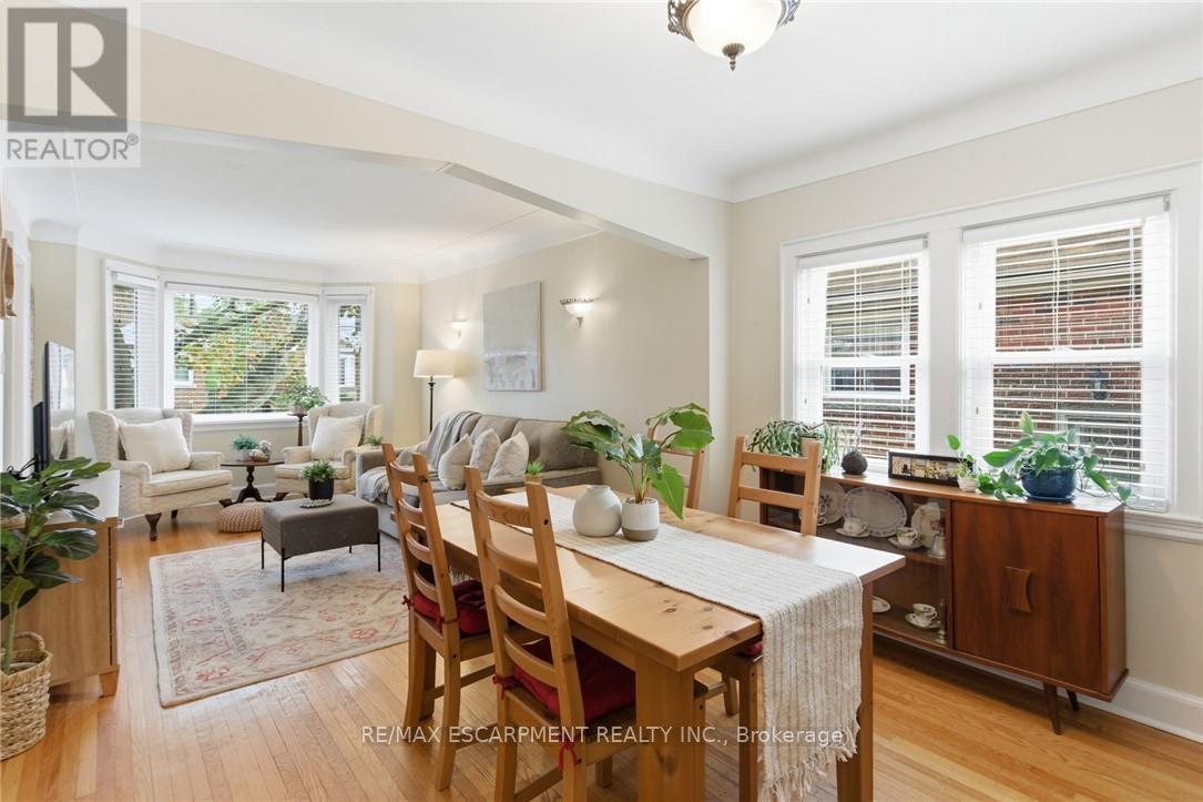 76 East 15th Street, Hamilton, Ontario  L9A 4E9 - Photo 12 - X12488758