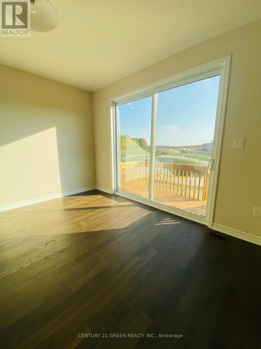 283 Rosenberg Way, Kitchener, Ontario  N2R 0S9 - Photo 24 - X12488944