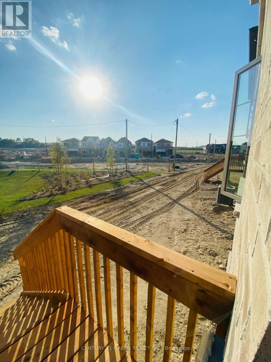 283 Rosenberg Way, Kitchener, Ontario  N2R 0S9 - Photo 26 - X12488944