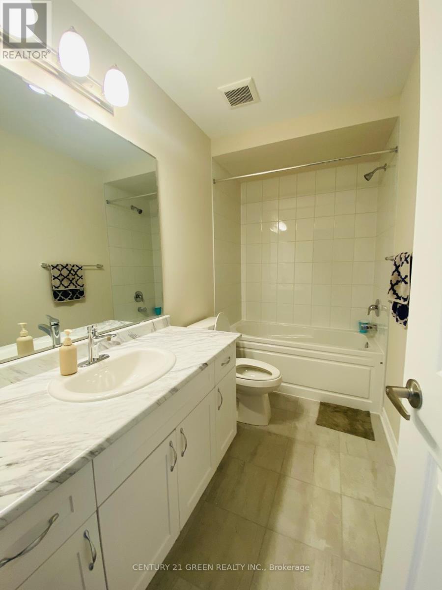 283 Rosenberg Way, Kitchener, Ontario  N2R 0S9 - Photo 40 - X12488944