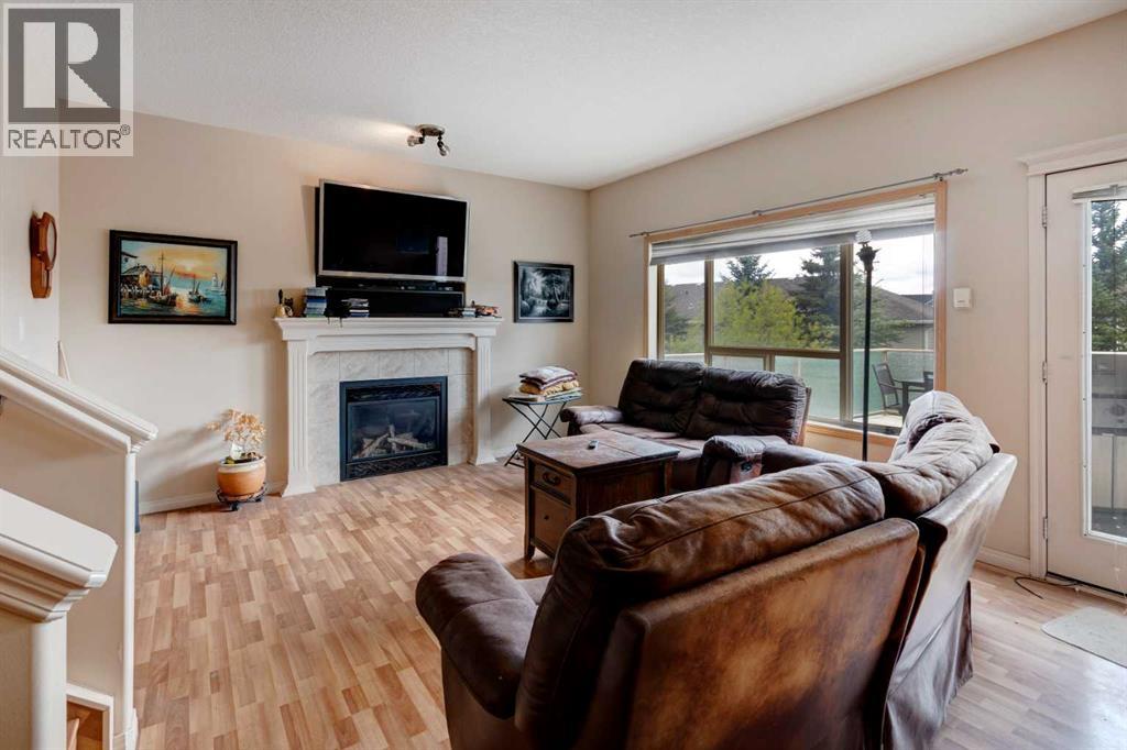 6 Bow Ridge Close, Cochrane, Alberta  T4C 1V8 - Photo 5 - A2222029