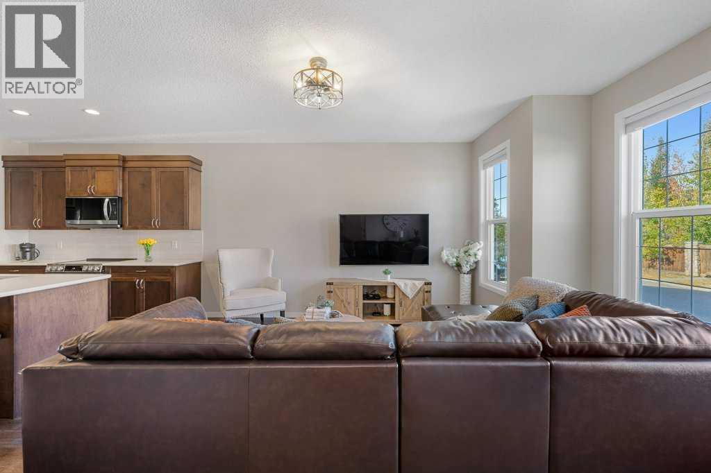 27 Cranford Crescent Se, Calgary, Alberta  T3M 0W9 - Photo 4 - A2265144