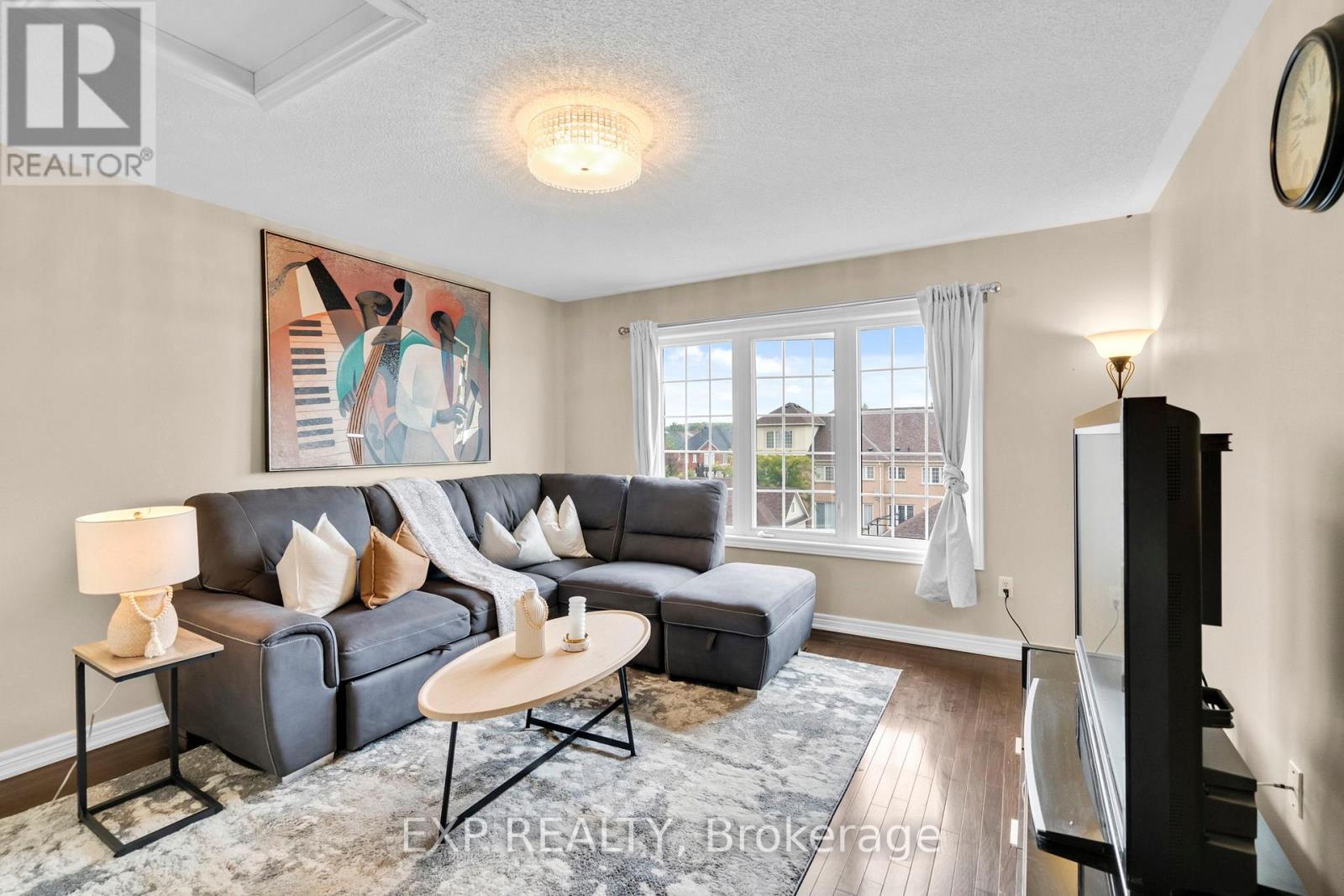 25 Abberley Street, Markham, Ontario  L6B 0N2 - Photo 13 - N12488376