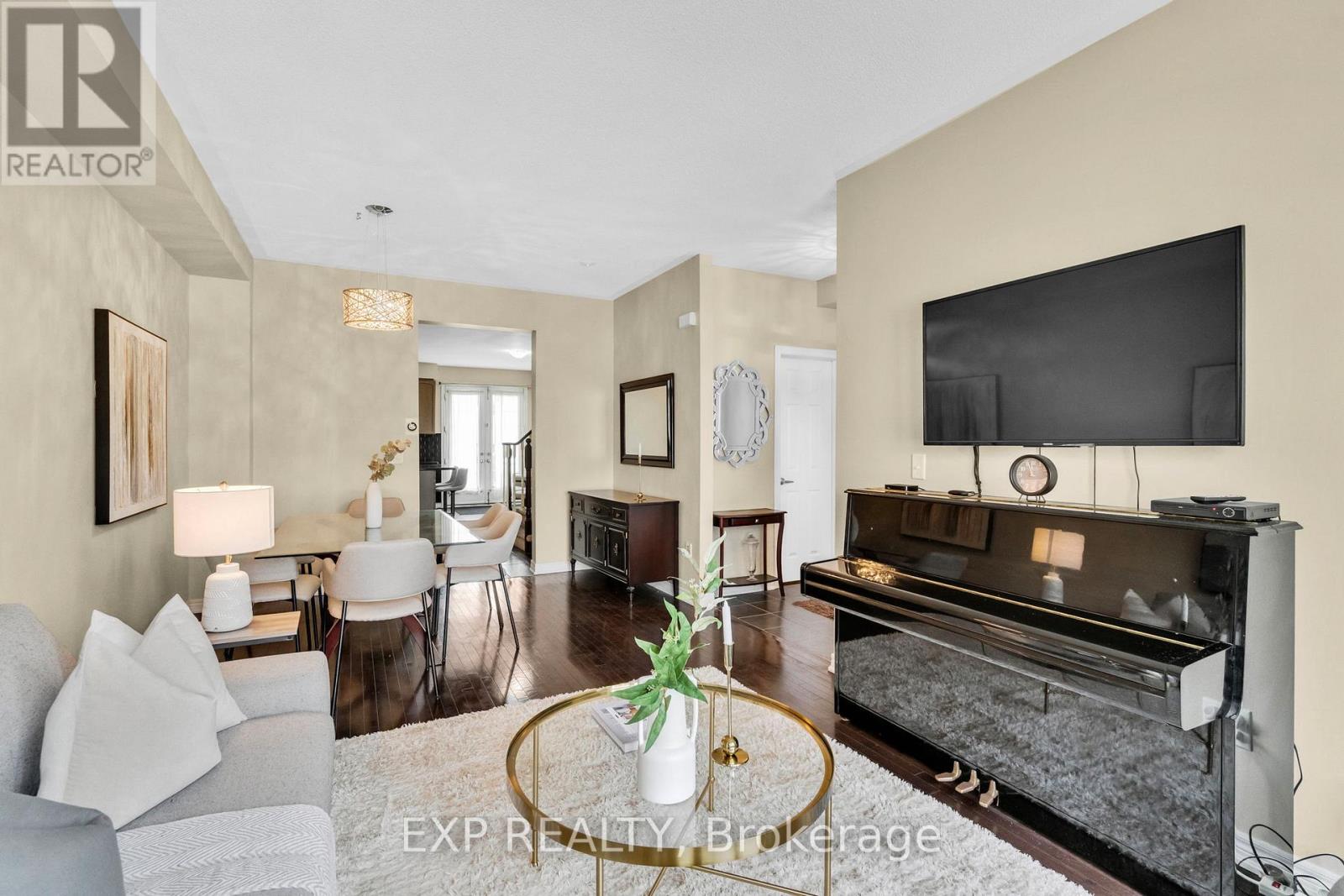 25 Abberley Street, Markham, Ontario  L6B 0N2 - Photo 6 - N12488376