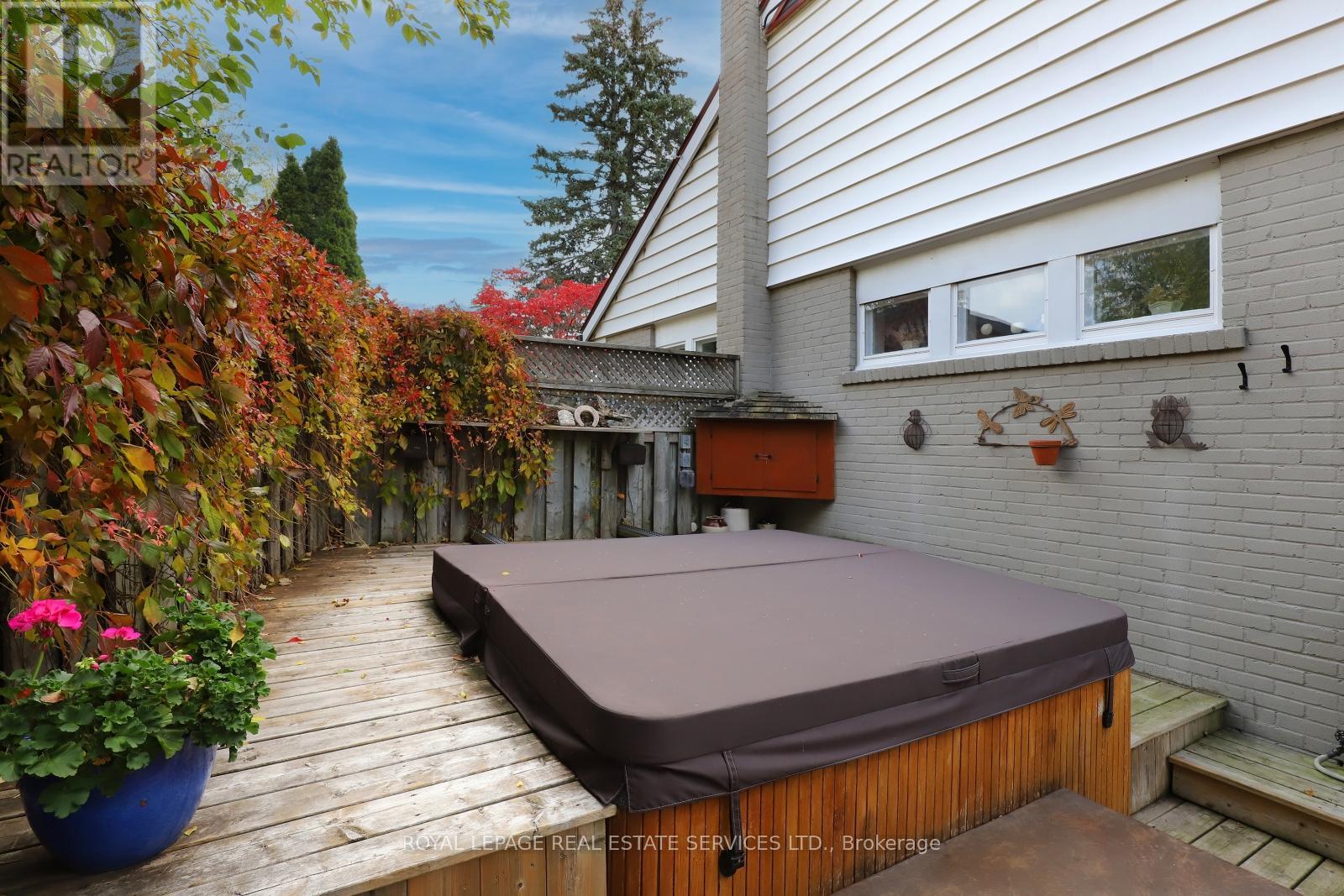 167 Oliver Place, Oakville, Ontario  L6H 1K9 - Photo 33 - W12457697