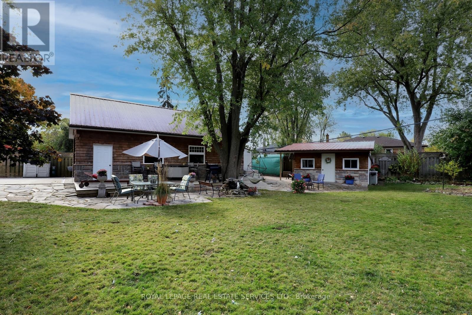 167 Oliver Place, Oakville, Ontario  L6H 1K9 - Photo 36 - W12457697