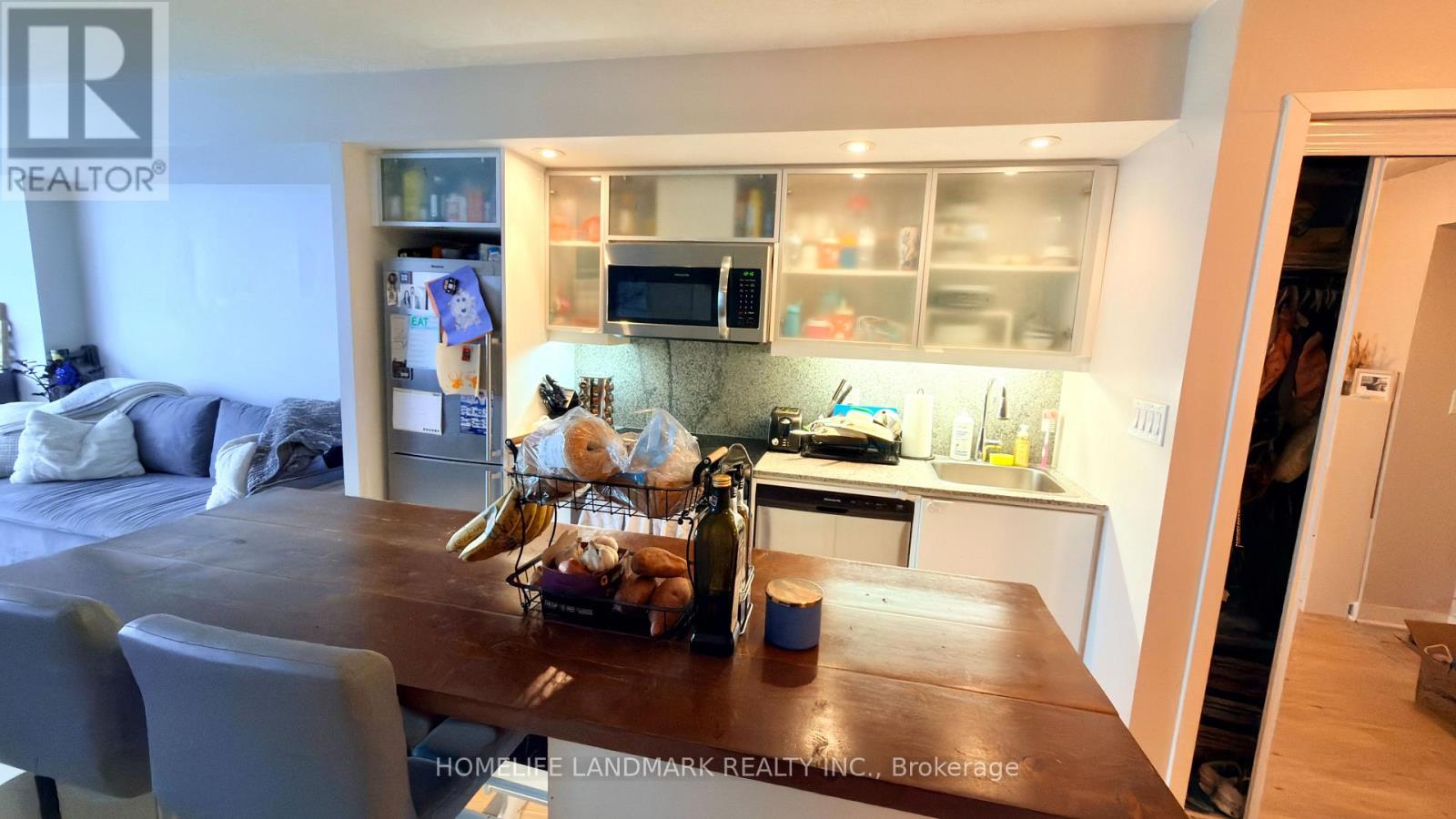 4808 - 25 Telegram Mews, Toronto, Ontario  M5V 3Z1 - Photo 3 - C12488956