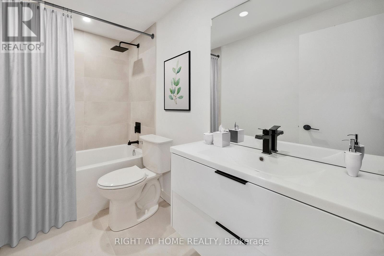 5 - 367 Howland Avenue, Toronto, Ontario  M5R 3C1 - Photo 6 - C12489000