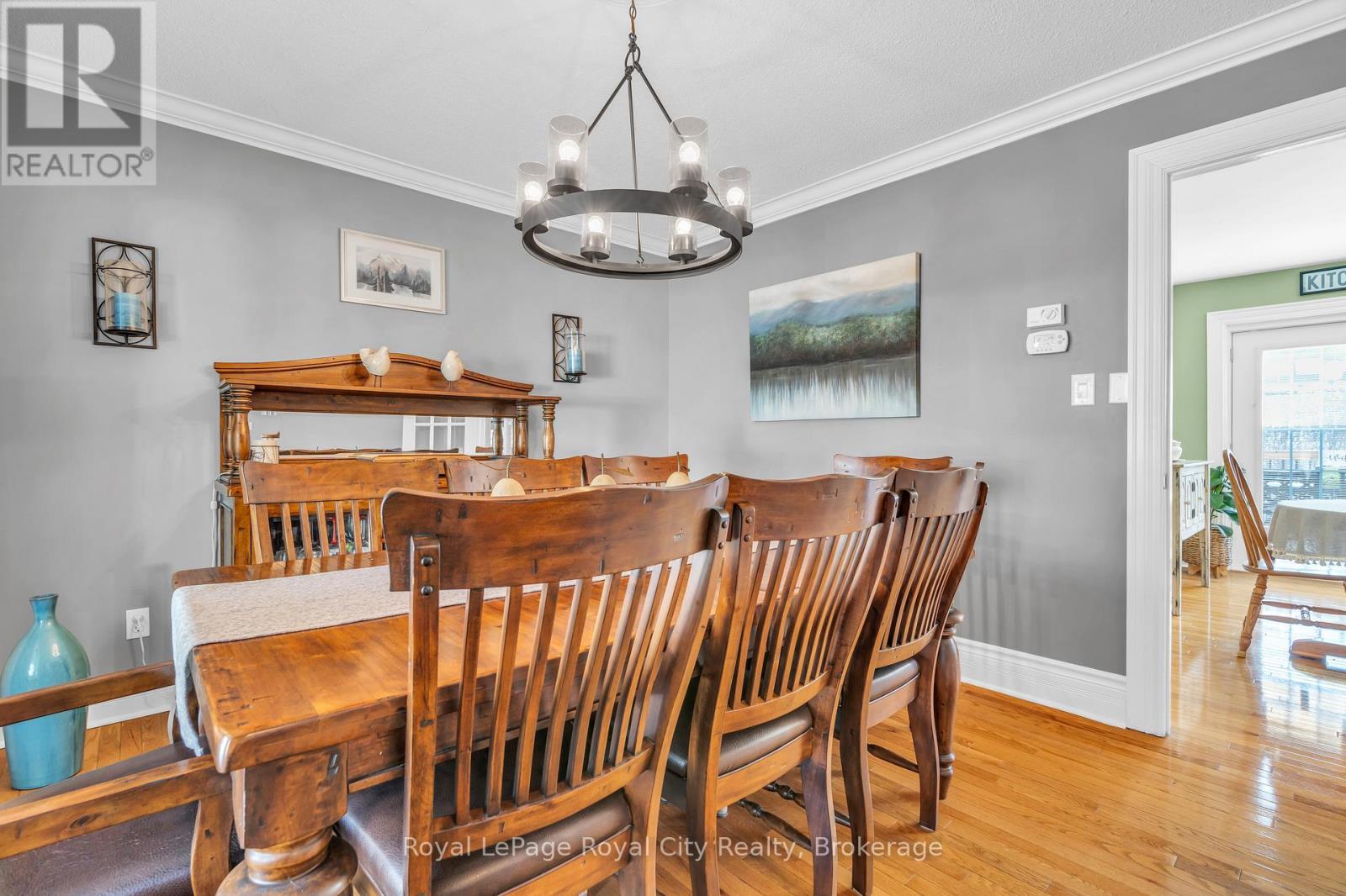 1548 Troika Court, Mississauga, Ontario  L5J 4C4 - Photo 10 - W12489032