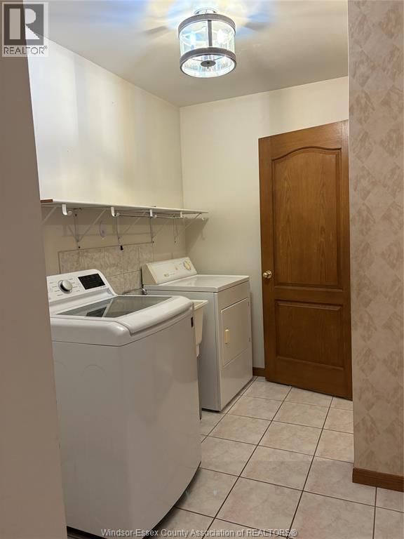 823 Lake Shore Drive, Windsor, Ontario  N9G 2R1 - Photo 14 - 25025105