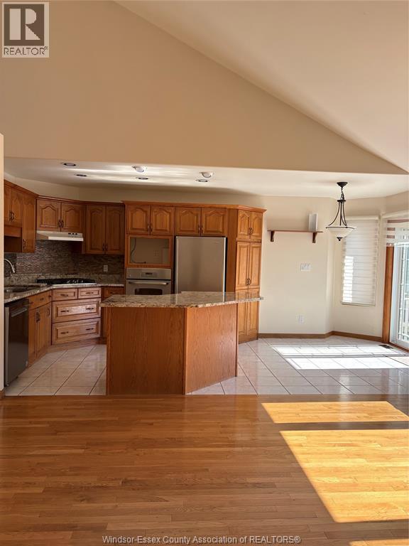 823 Lake Shore Drive, Windsor, Ontario  N9G 2R1 - Photo 7 - 25025105