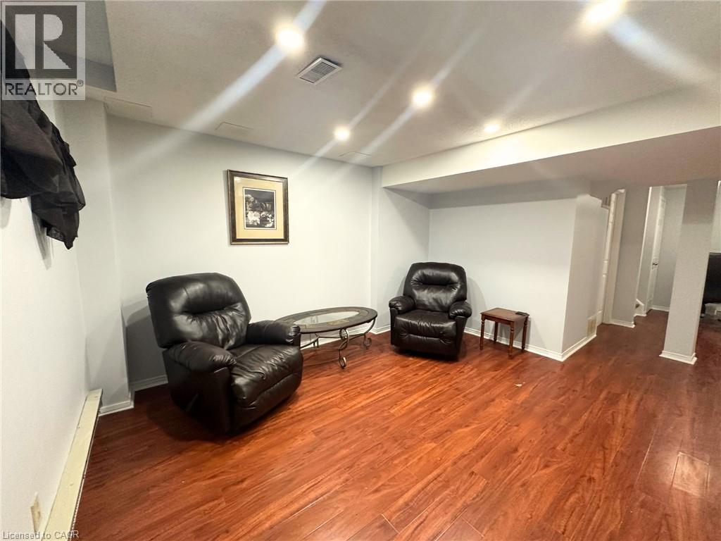 2215 Cleaver Avenue Unit# 22, Burlington, Ontario  L7M 4C5 - Photo 16 - 40784214