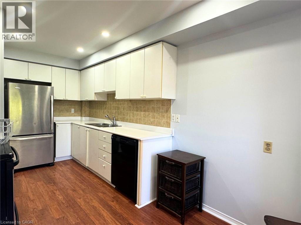 2215 Cleaver Avenue Unit# 22, Burlington, Ontario  L7M 4C5 - Photo 4 - 40784214