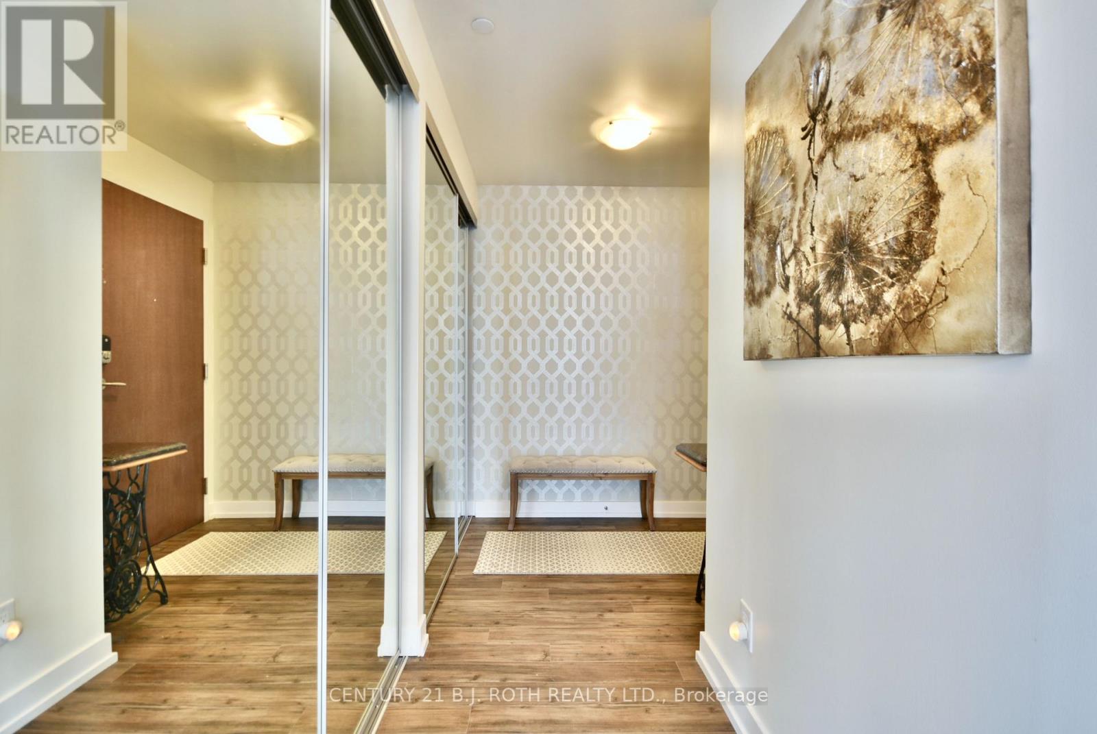 B317 - 271 Sea Ray Avenue, Innisfil, Ontario  L9S 0J8 - Photo 2 - N12489002