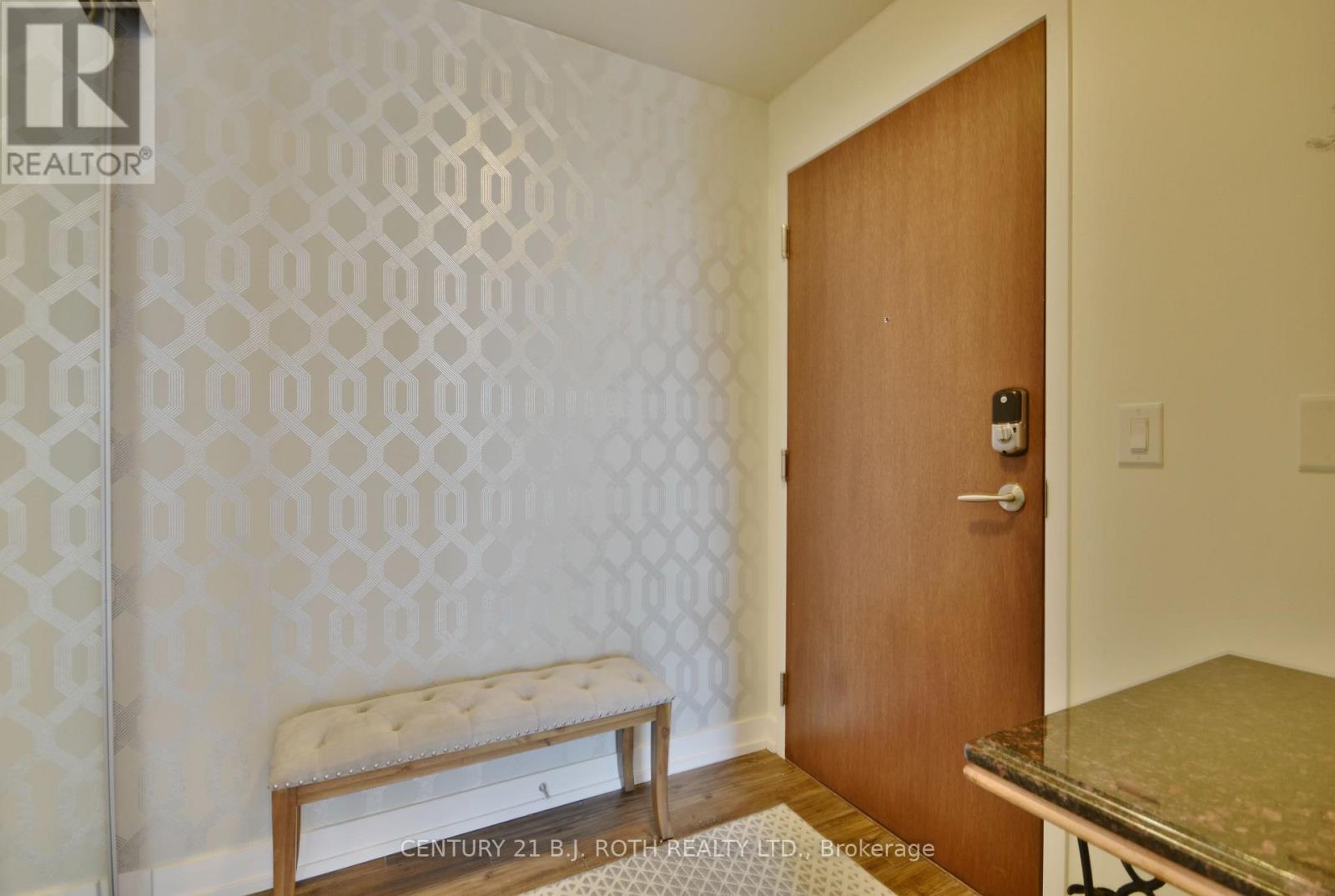 B317 - 271 Sea Ray Avenue, Innisfil, Ontario  L9S 0J8 - Photo 3 - N12489002