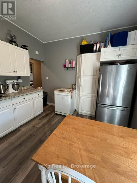 511 Colborne Street S, Brockton, Ontario  N0G 2V0 - Photo 18 - X12489074