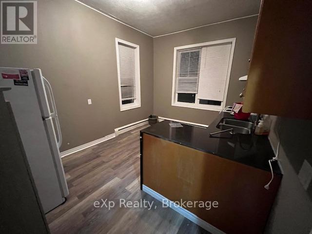 511 Colborne Street S, Brockton, Ontario  N0G 2V0 - Photo 6 - X12489074