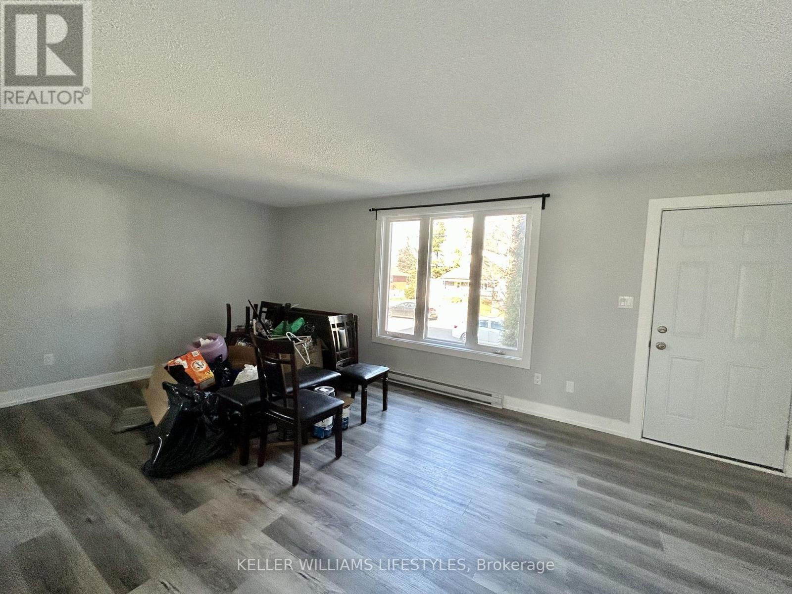 1 - 83 Marlborough Avenue, London South, Ontario  N5Z 3S4 - Photo 4 - X12489052