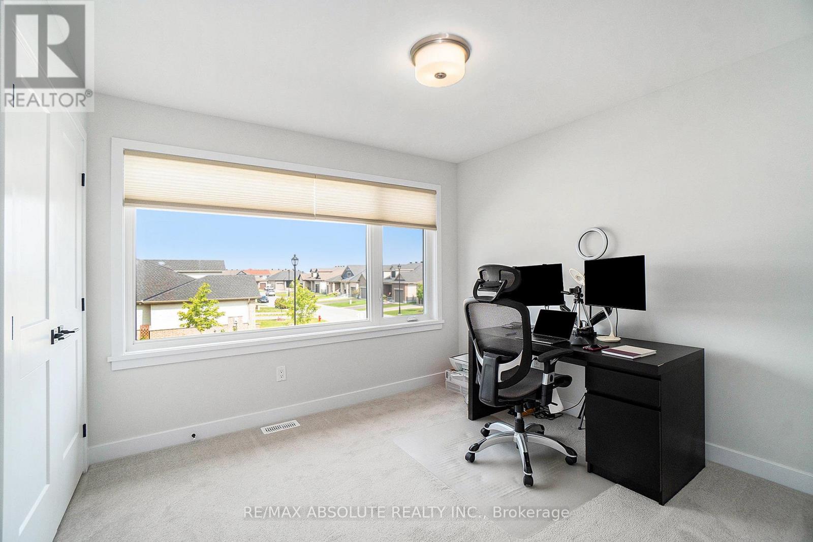 29 Mac Beattie Drive S, Arnprior, Ontario  K7S 0J3 - Photo 21 - X12489022