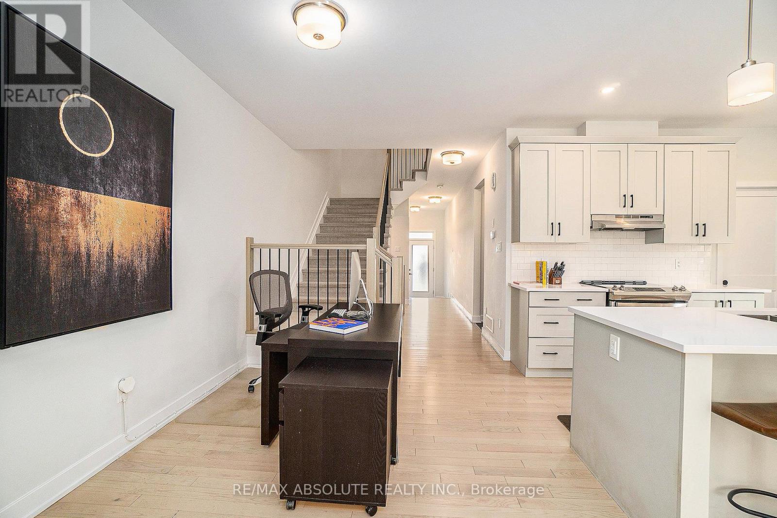 29 Mac Beattie Drive S, Arnprior, Ontario  K7S 0J3 - Photo 8 - X12489022