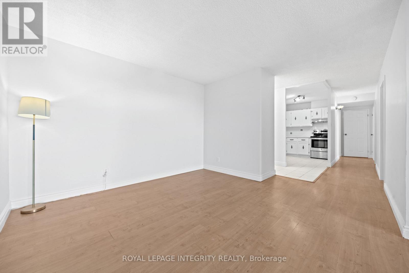 1201 - 900 Dynes Road, Ottawa, Ontario  K2C 3L6 - Photo 10 - X12489034