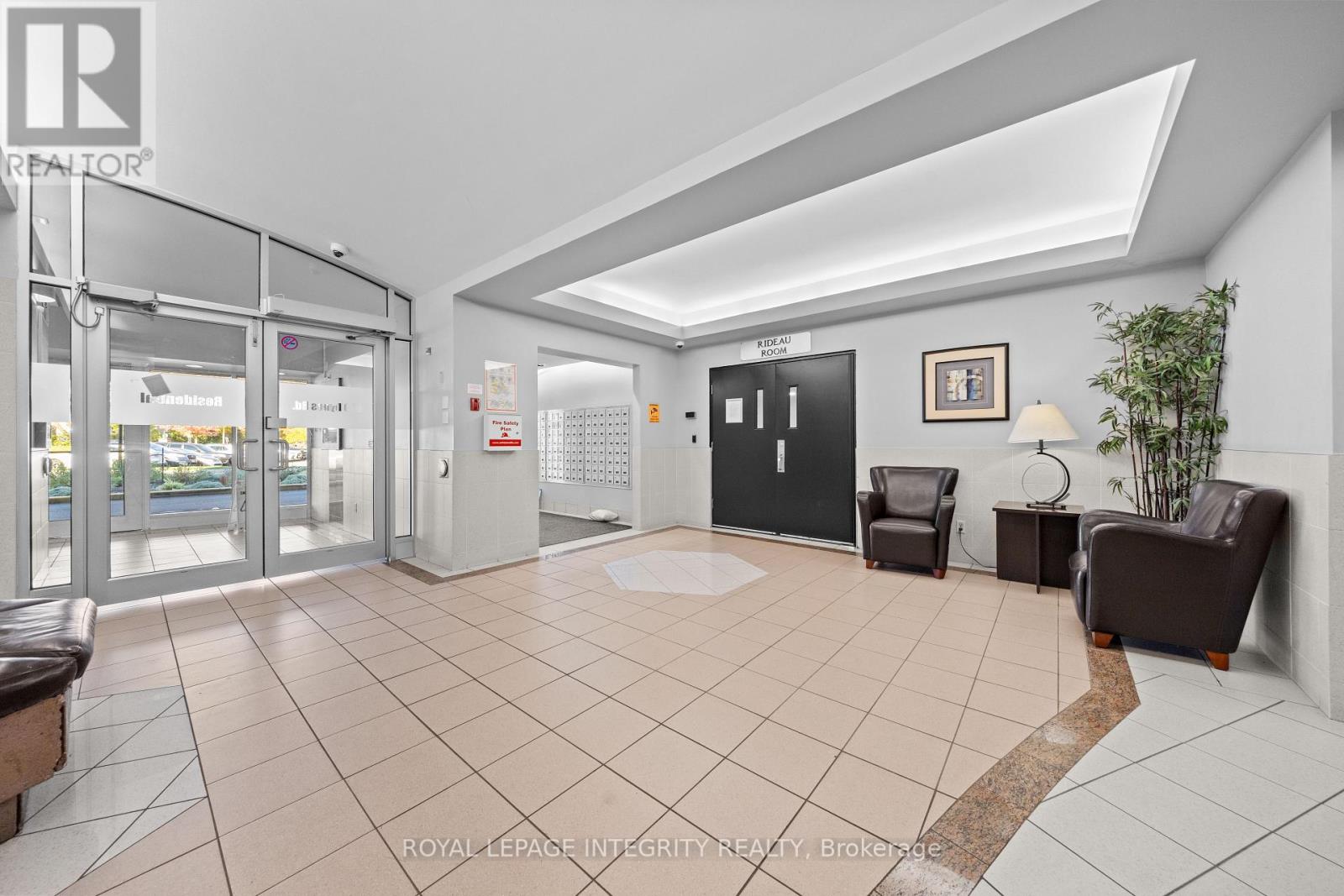 1201 - 900 Dynes Road, Ottawa, Ontario  K2C 3L6 - Photo 35 - X12489034