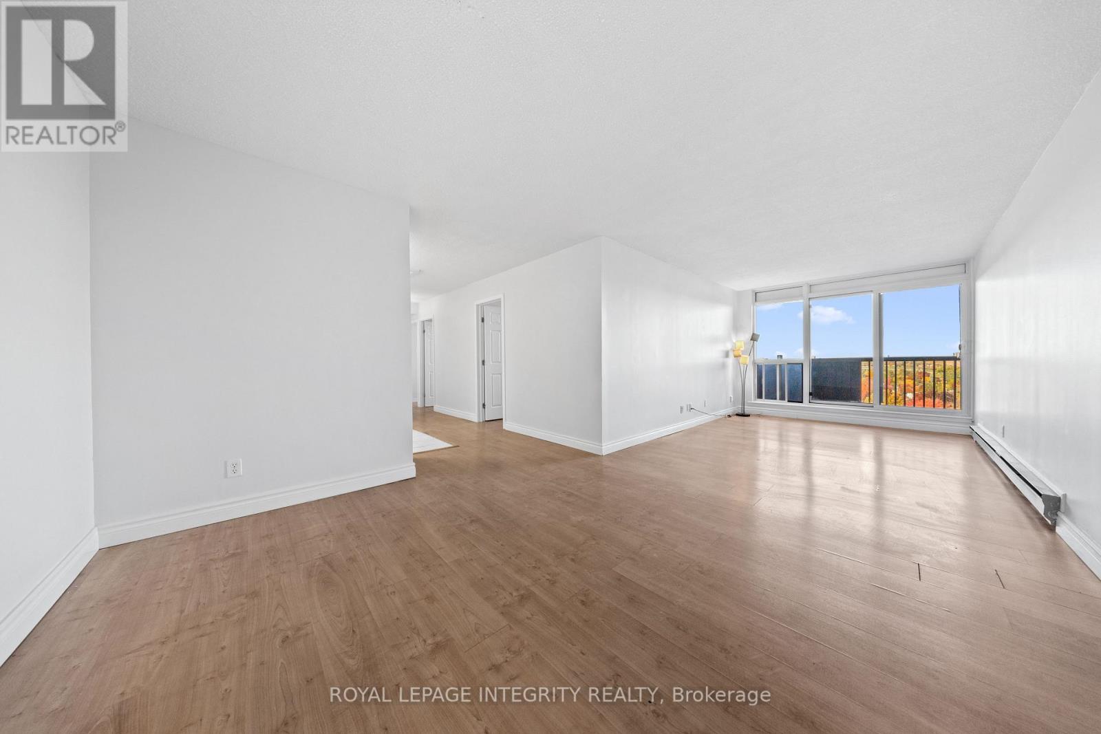 1201 - 900 Dynes Road, Ottawa, Ontario  K2C 3L6 - Photo 9 - X12489034