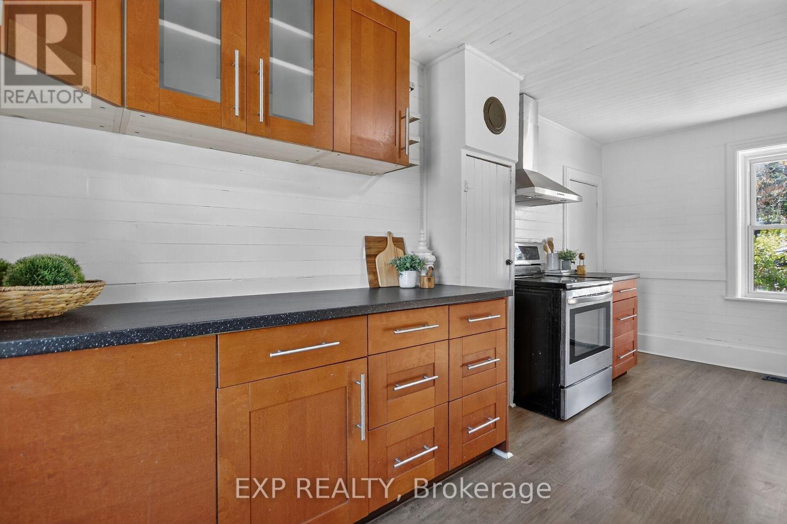 95 Main Street E, Mississippi Mills, Ontario  K0A 1A0 - Photo 25 - X12489082