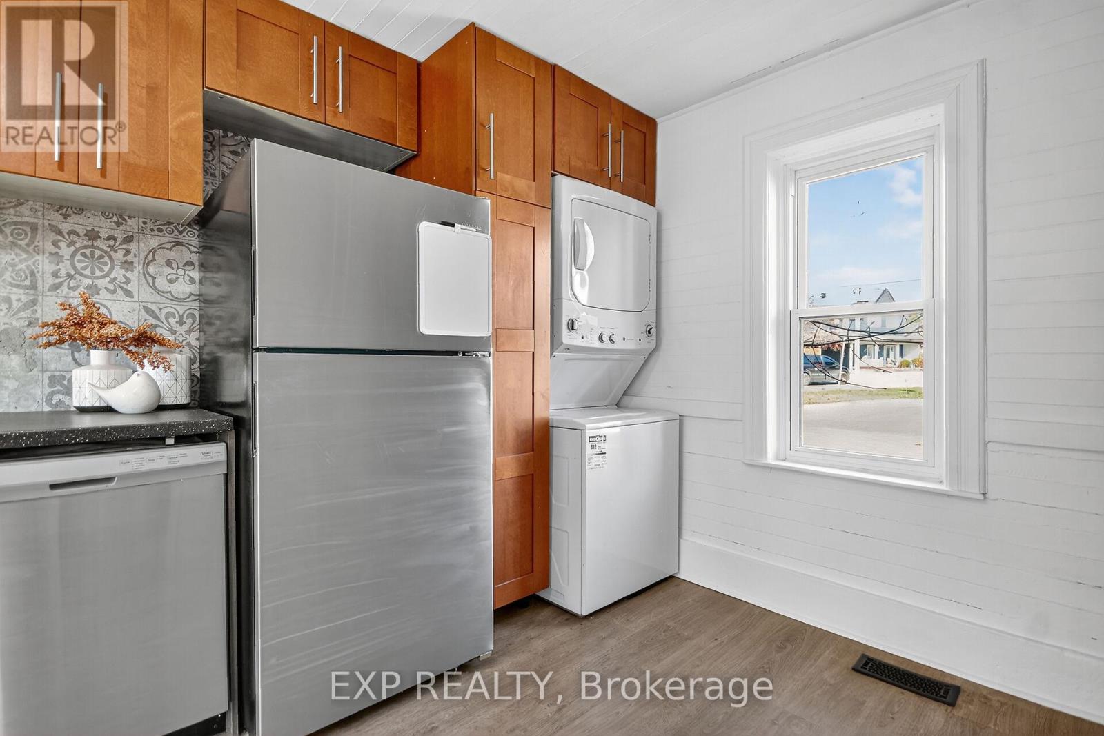 95 Main Street E, Mississippi Mills, Ontario  K0A 1A0 - Photo 27 - X12489082