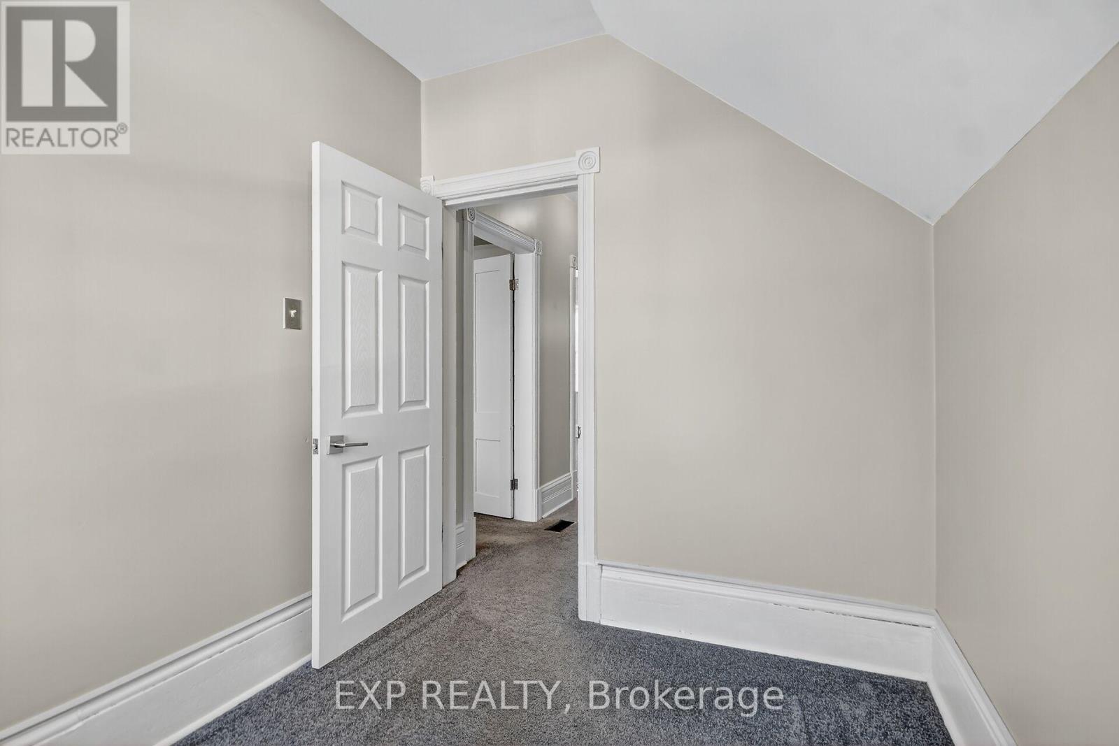 95 Main Street E, Mississippi Mills, Ontario  K0A 1A0 - Photo 38 - X12489082