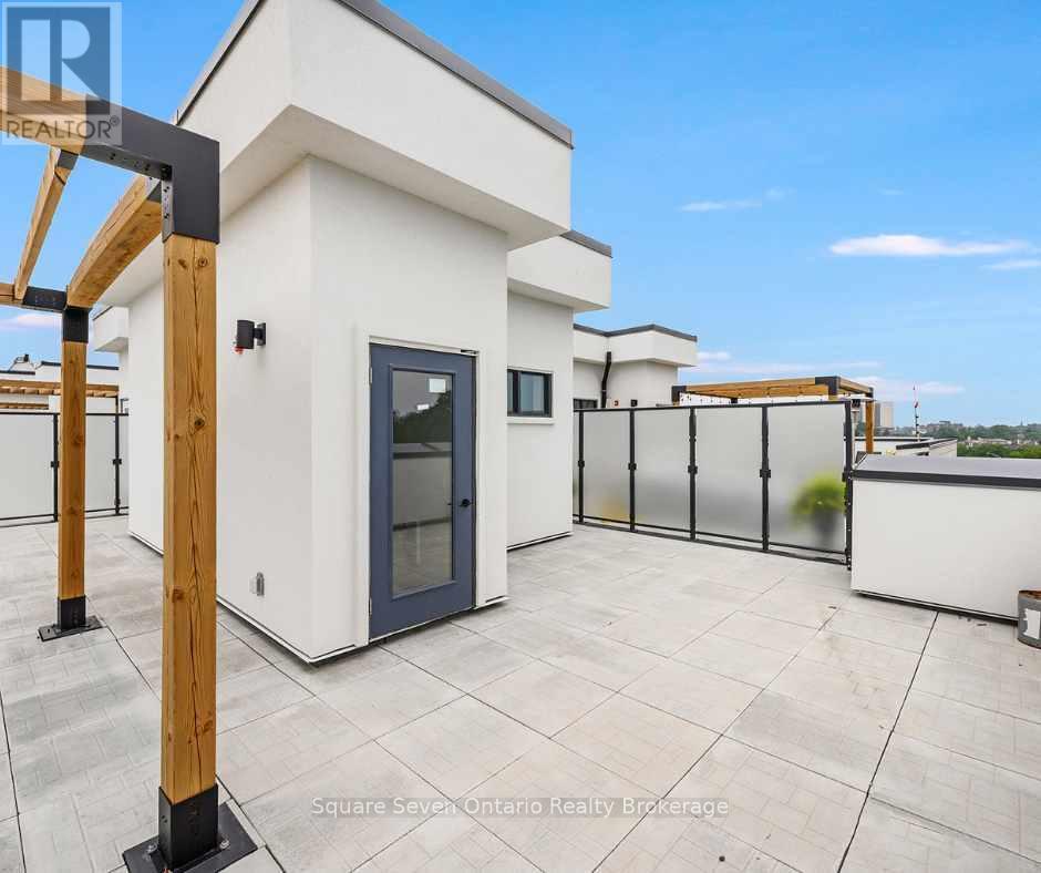 412 - 123 Maurice Drive, Oakville, Ontario  L6K 2W6 - Photo 16 - W12488948