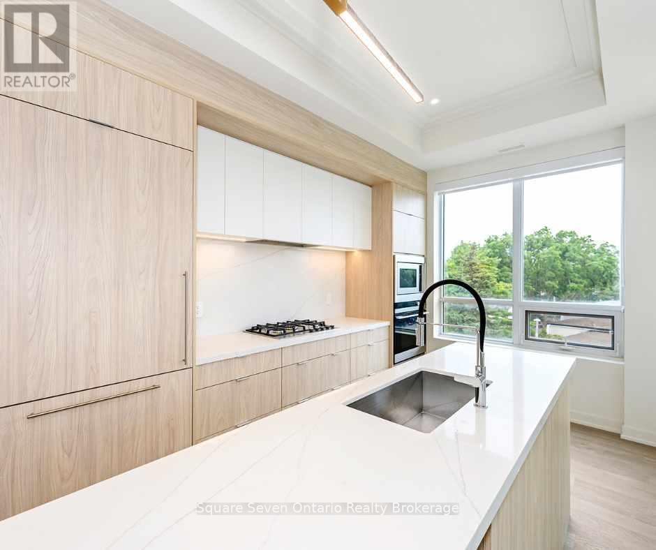 412 - 123 Maurice Drive, Oakville, Ontario  L6K 2W6 - Photo 4 - W12488948