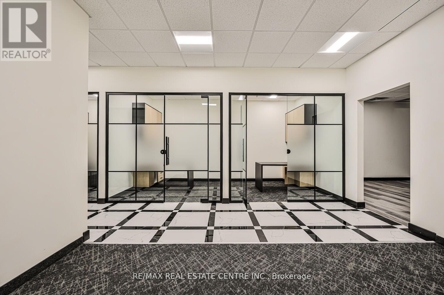 22 - 2565 Steeles Avenue E, Brampton, Ontario  L6T 4L6 - Photo 9 - W12488950