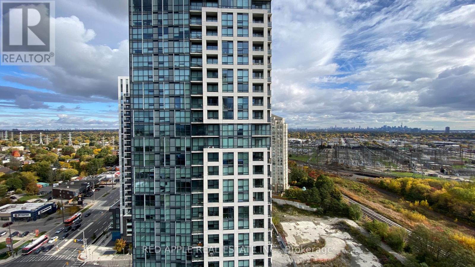 50 Thomas Riley Road, Toronto, Ontario  M9B 0C5 - Photo 13 - W12488962