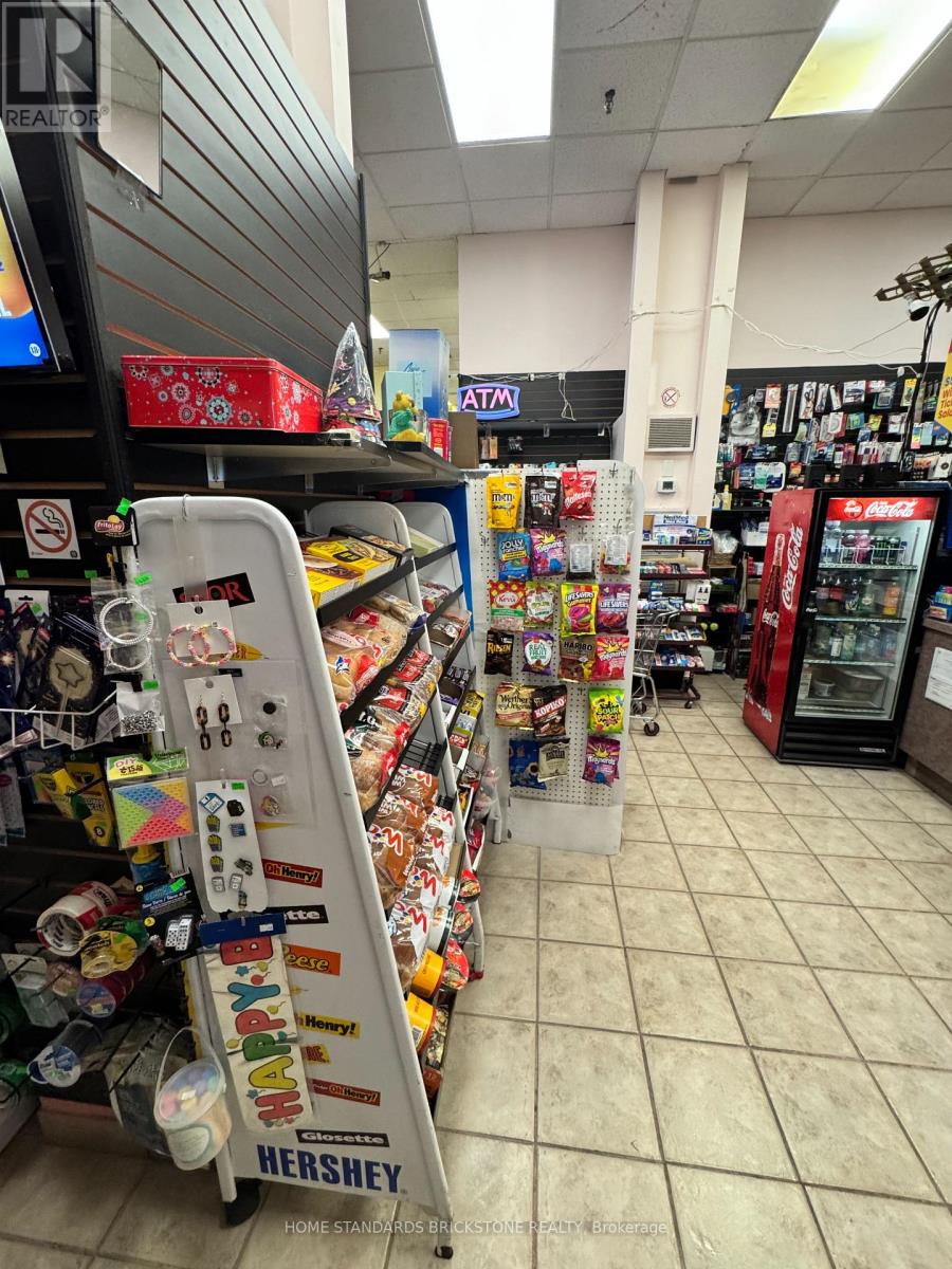 2 - 2045 Lake Shore Boulevard W, Toronto, Ontario  M8V 2Z6 - Photo 12 - W12488974