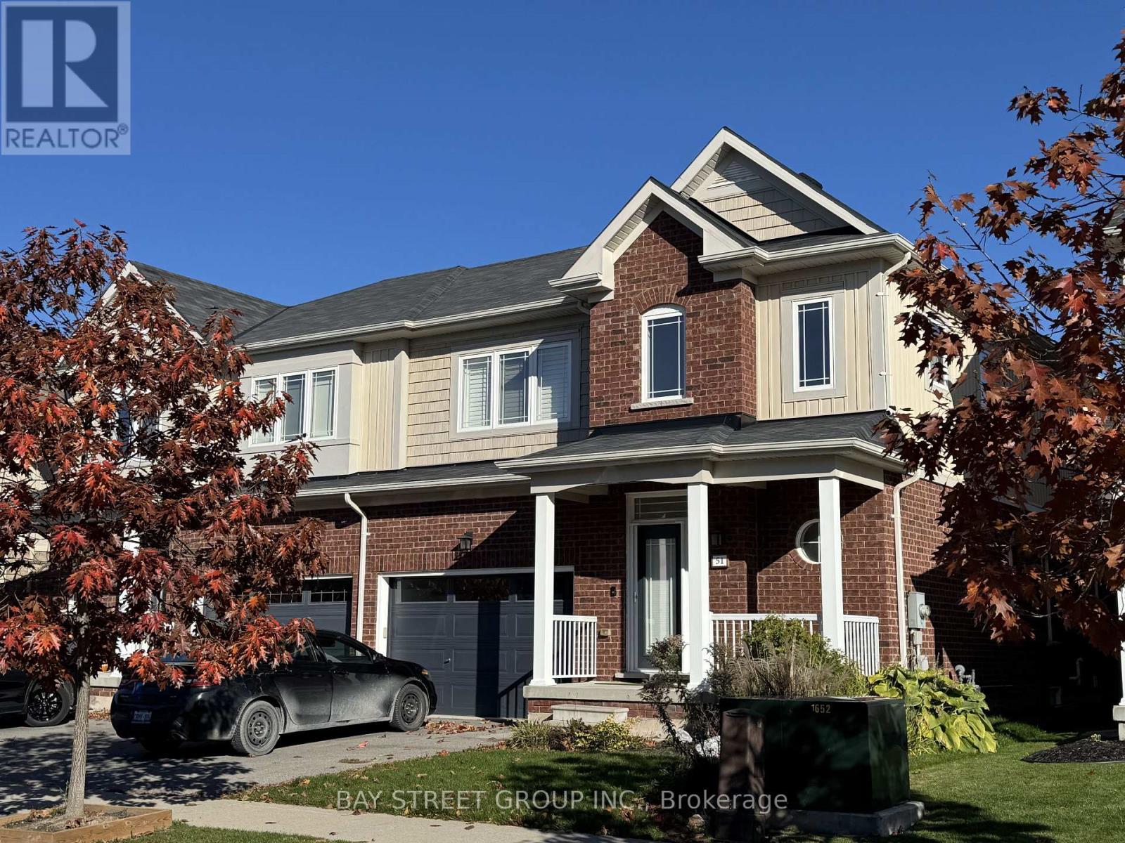 Master Bedroom - 51 Dominion Crescent, Niagara-On-The-Lake (St. Davids), Ontario  L0S 1P0 - Photo 2 - X12489040