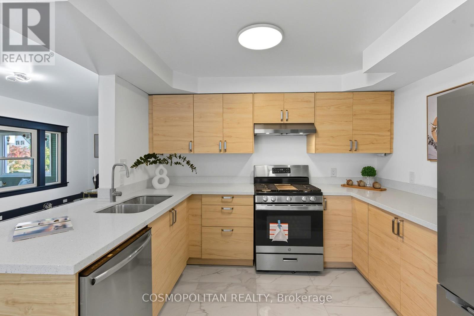 6369 Orchard Avenue, Niagara Falls, Ontario  L2G 4H3 - Photo 12 - X12489070