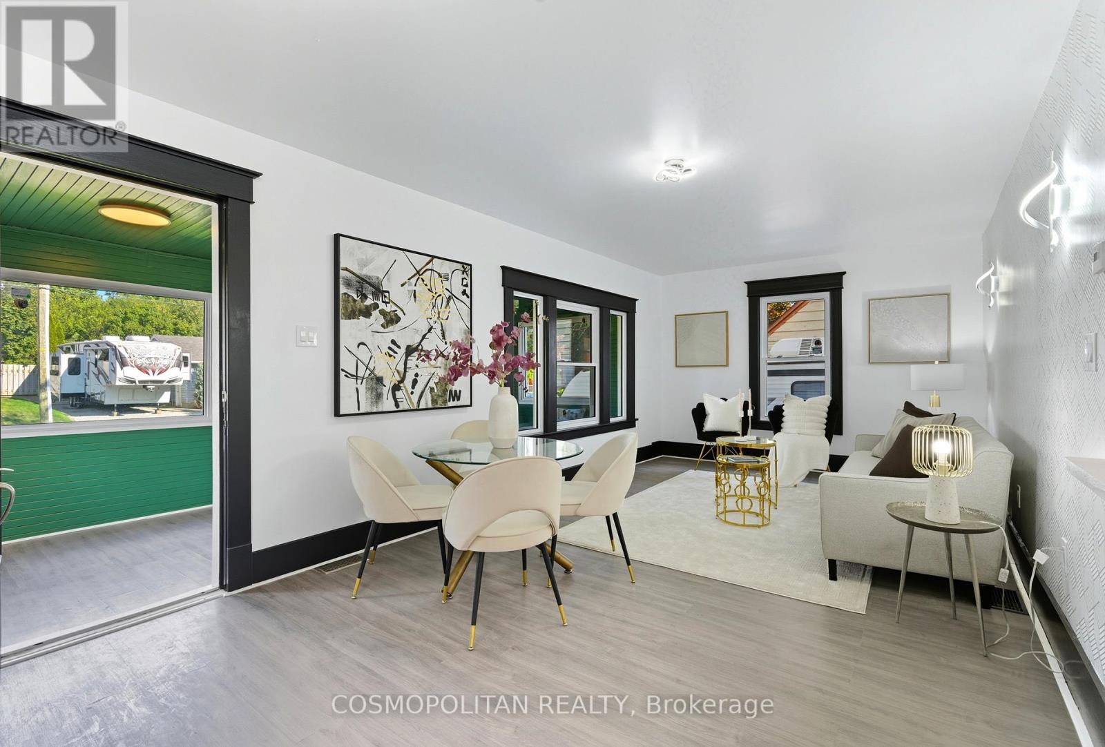 6369 Orchard Avenue, Niagara Falls, Ontario  L2G 4H3 - Photo 8 - X12489070