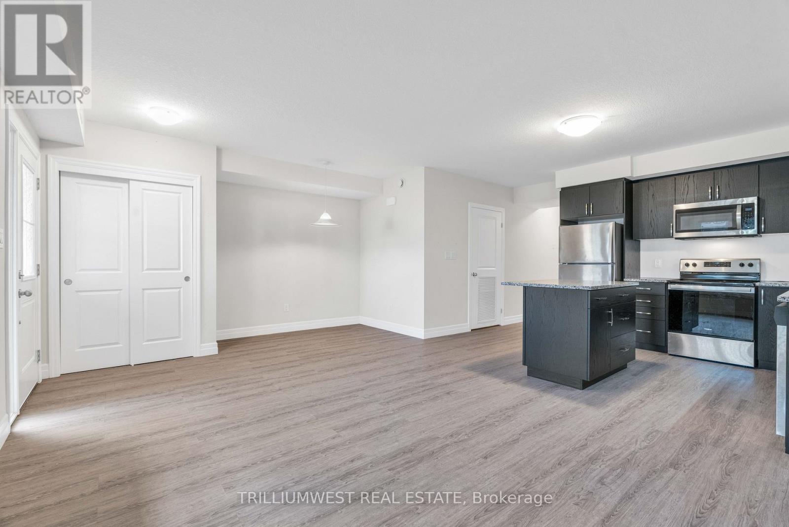 F - 168 Rochefort Street, Kitchener, Ontario  N2R 0P5 - Photo 6 - X12488994