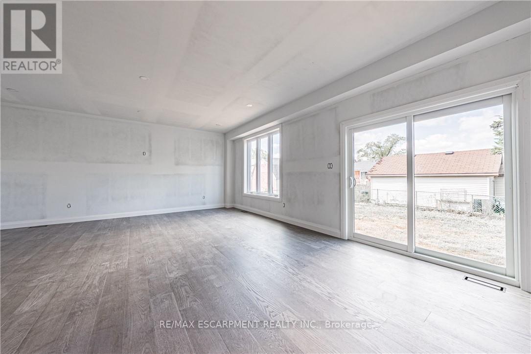 39 Norwich Road, Hamilton, Ontario  L8E 1Z7 - Photo 18 - X12489004