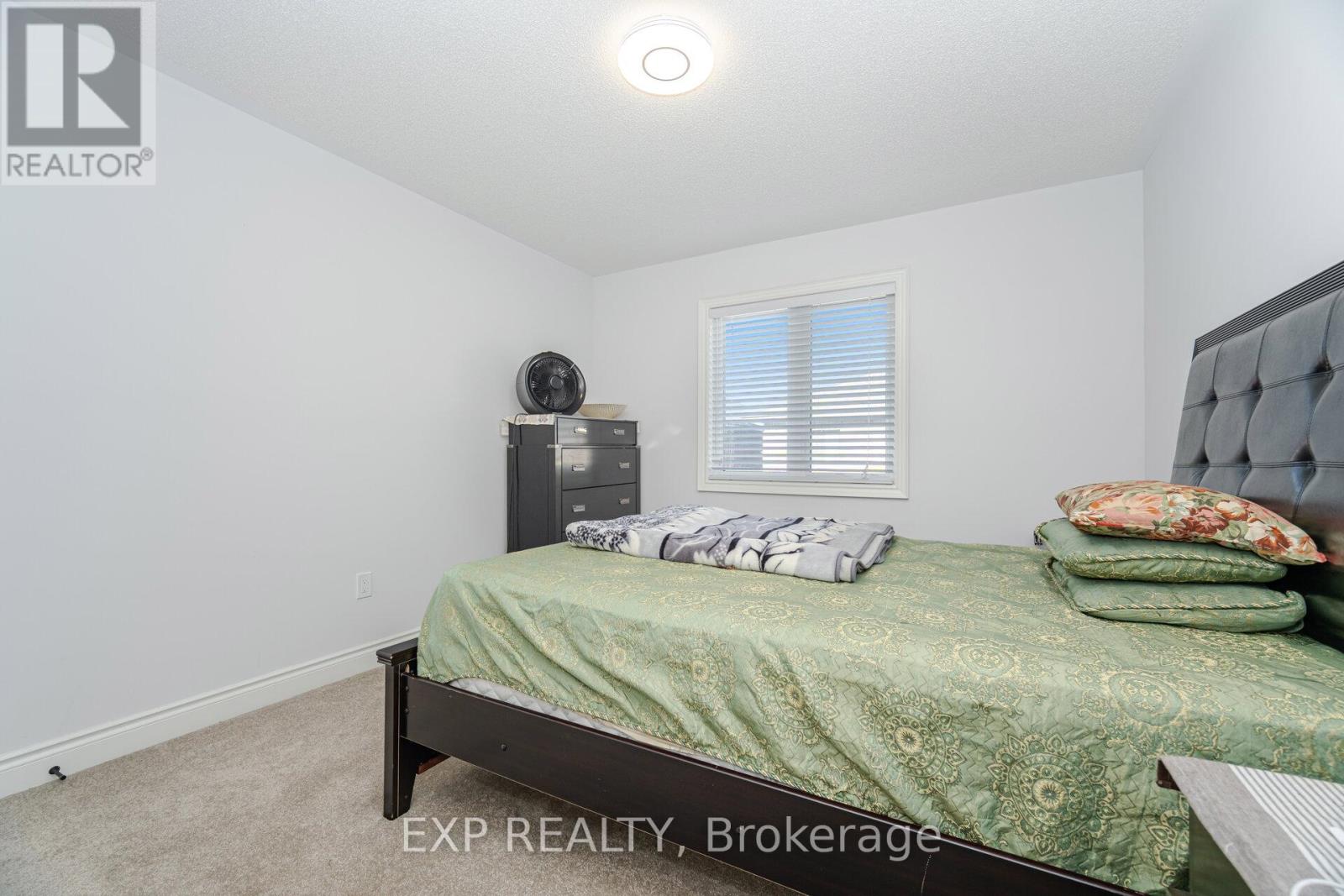 13 Alan Williams Trail, Uxbridge, Ontario  L9P 0R5 - Photo 34 - N12486224