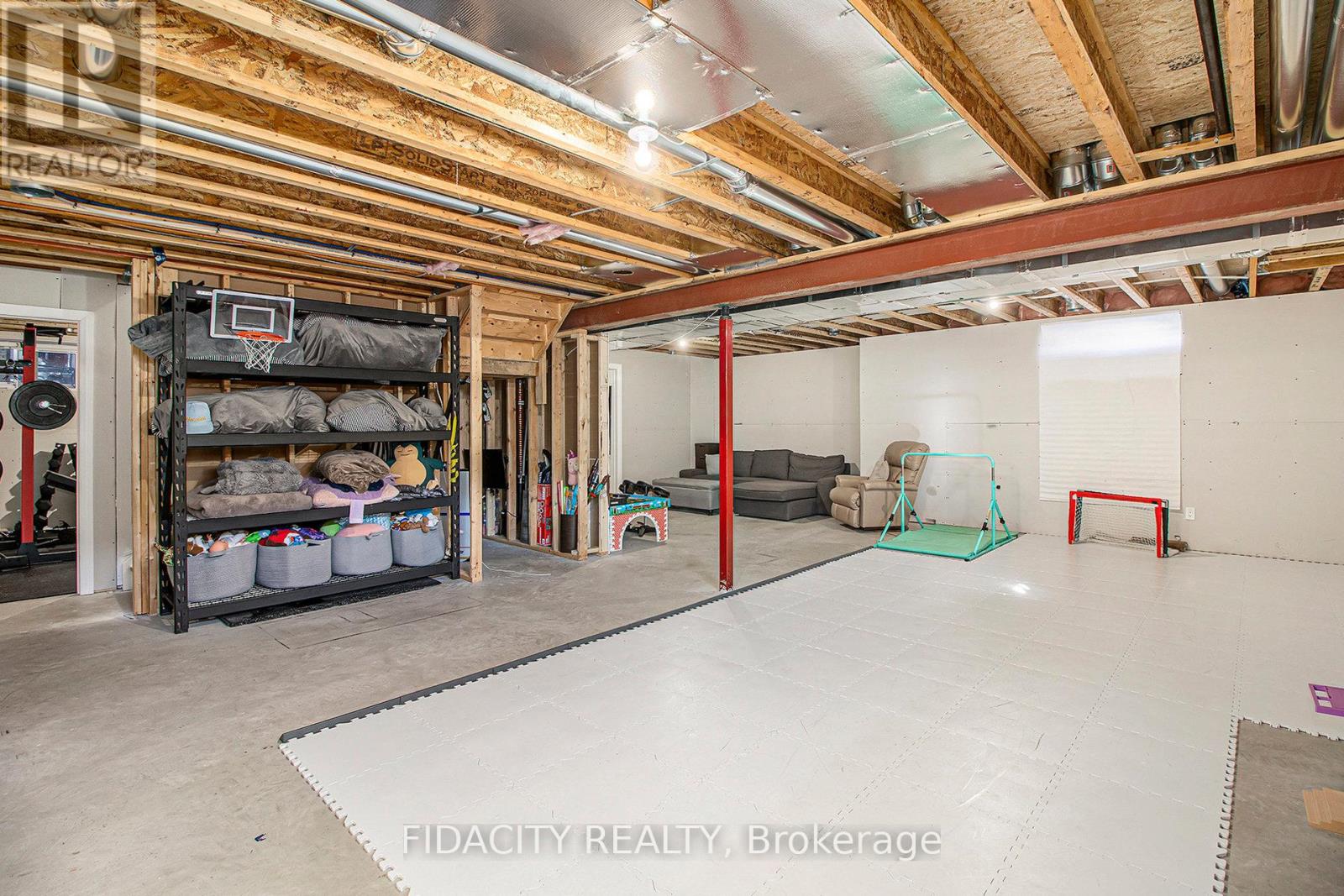 649 Misty Street, Russell, Ontario  K4R 0E7 - Photo 37 - X12488160