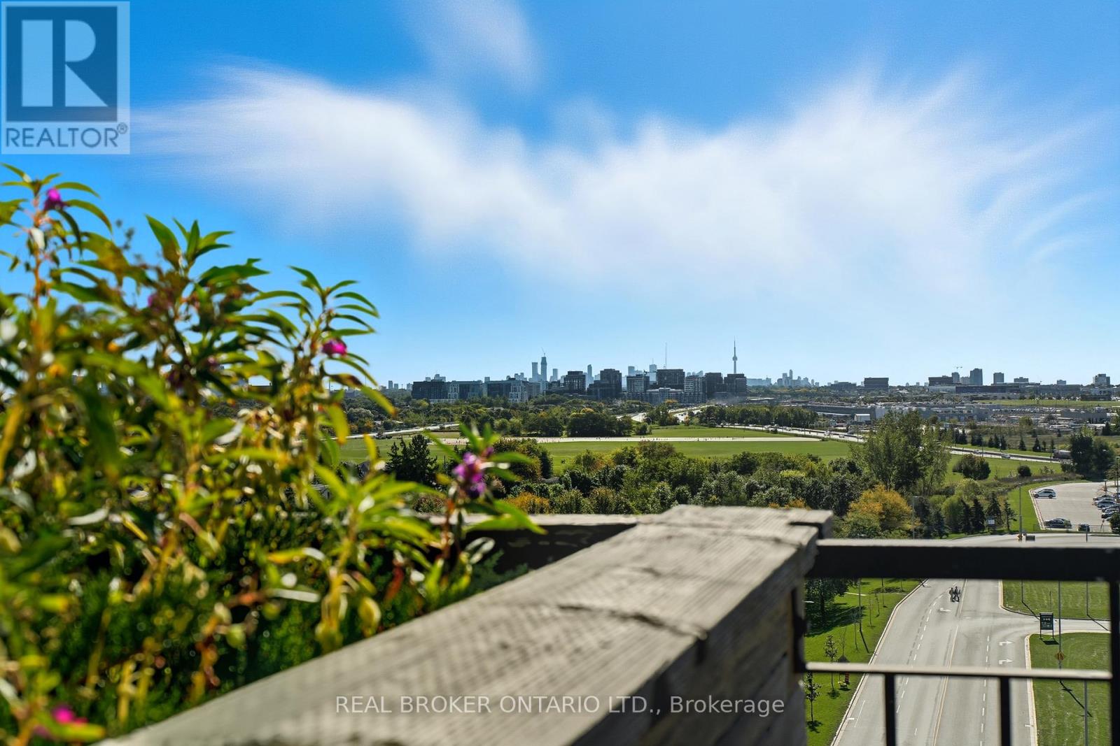 704 - 1030 Sheppard Avenue W, Toronto, Ontario  M3H 6C1 - Photo 30 - C12489076