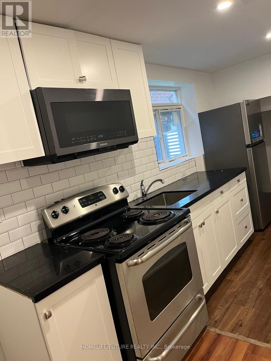 9 CHATTERSON STREET, Whitby, Ontario